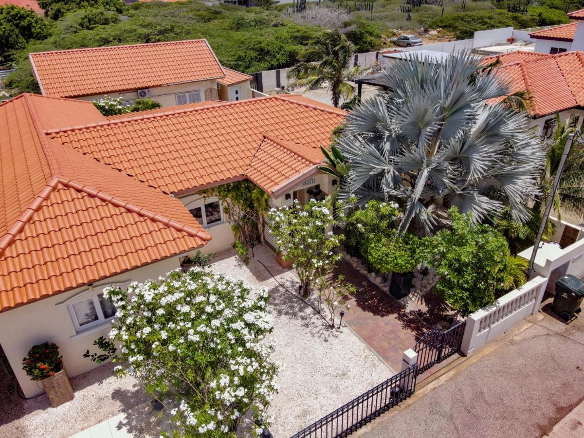 Villa Swiss Paradise With Private Pool Palm Beach Kültér fotó