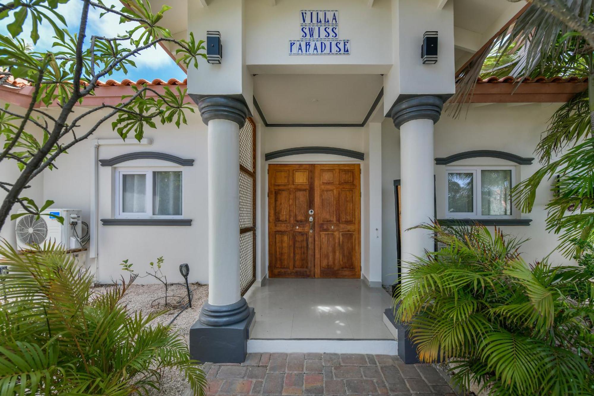 Villa Swiss Paradise With Private Pool Palm Beach Kültér fotó