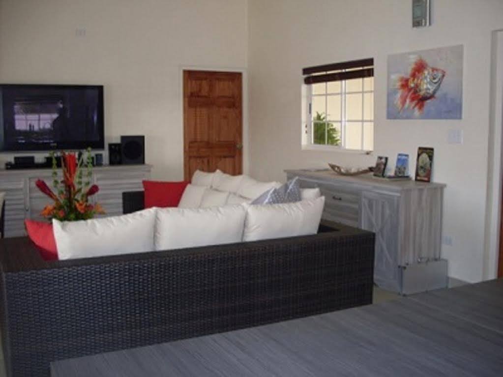 Villa Swiss Paradise With Private Pool Palm Beach Kültér fotó